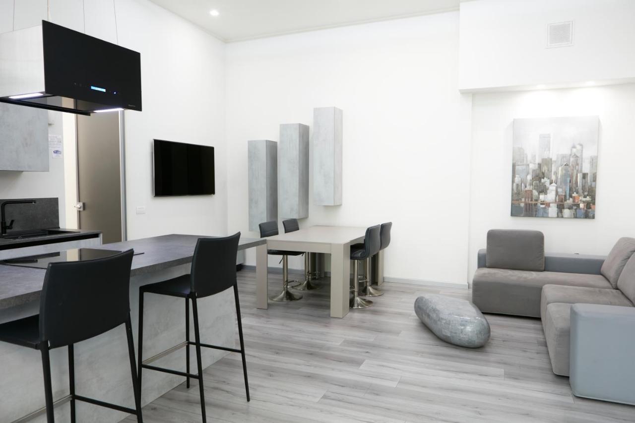 La Corte Luxury Apartment Mediolan Zewnętrze zdjęcie